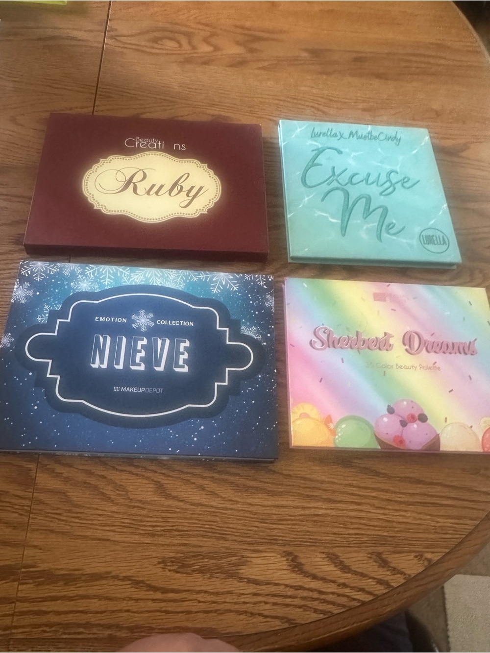 Beauty Creations Ruby & Teal Eyeshadow Duo Palette